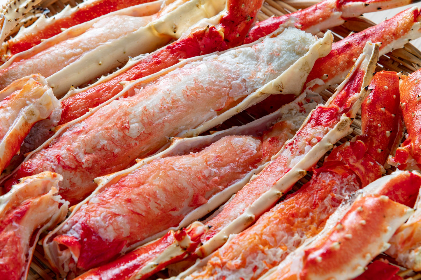 8 extra large boiled king crab legs with shoulders (approx. 2kg)